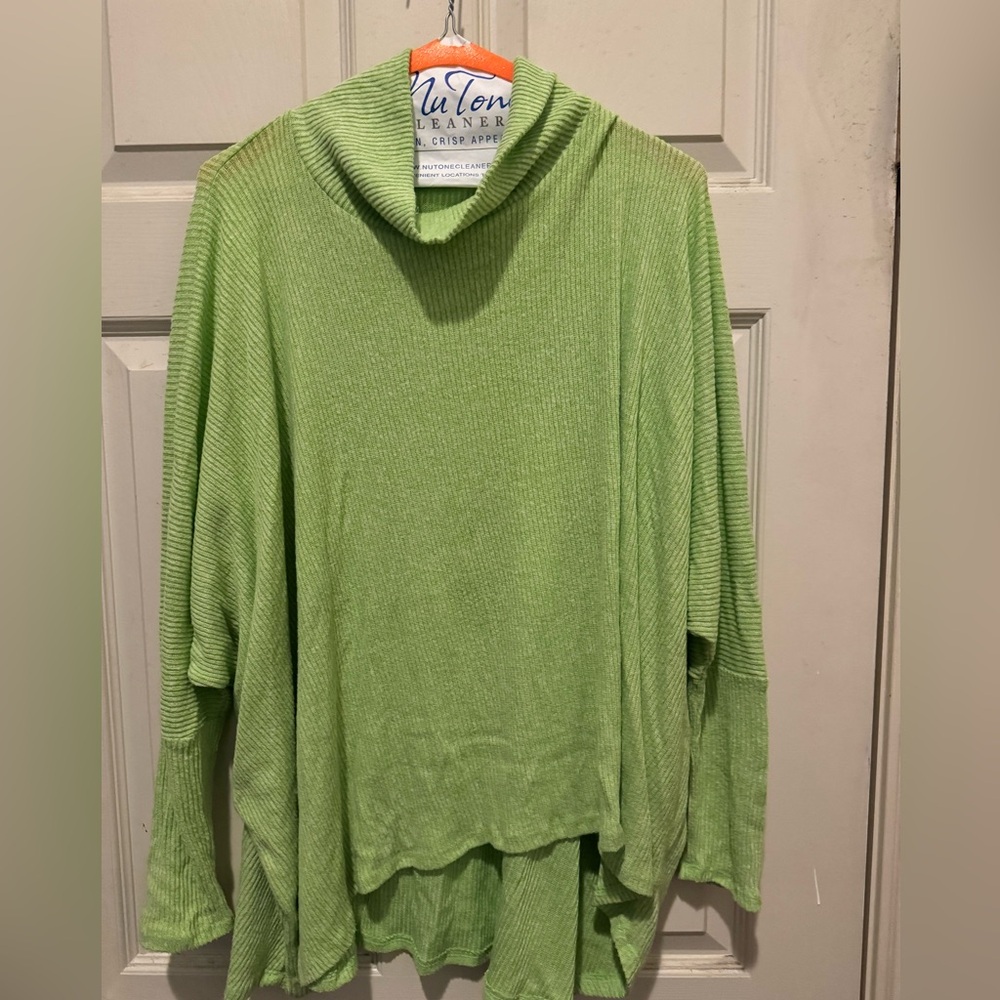 Self Contrast Green Women's Sweater